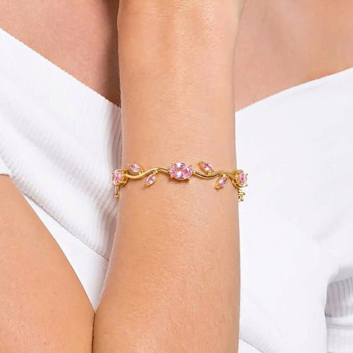 Aurora Bracelet detail