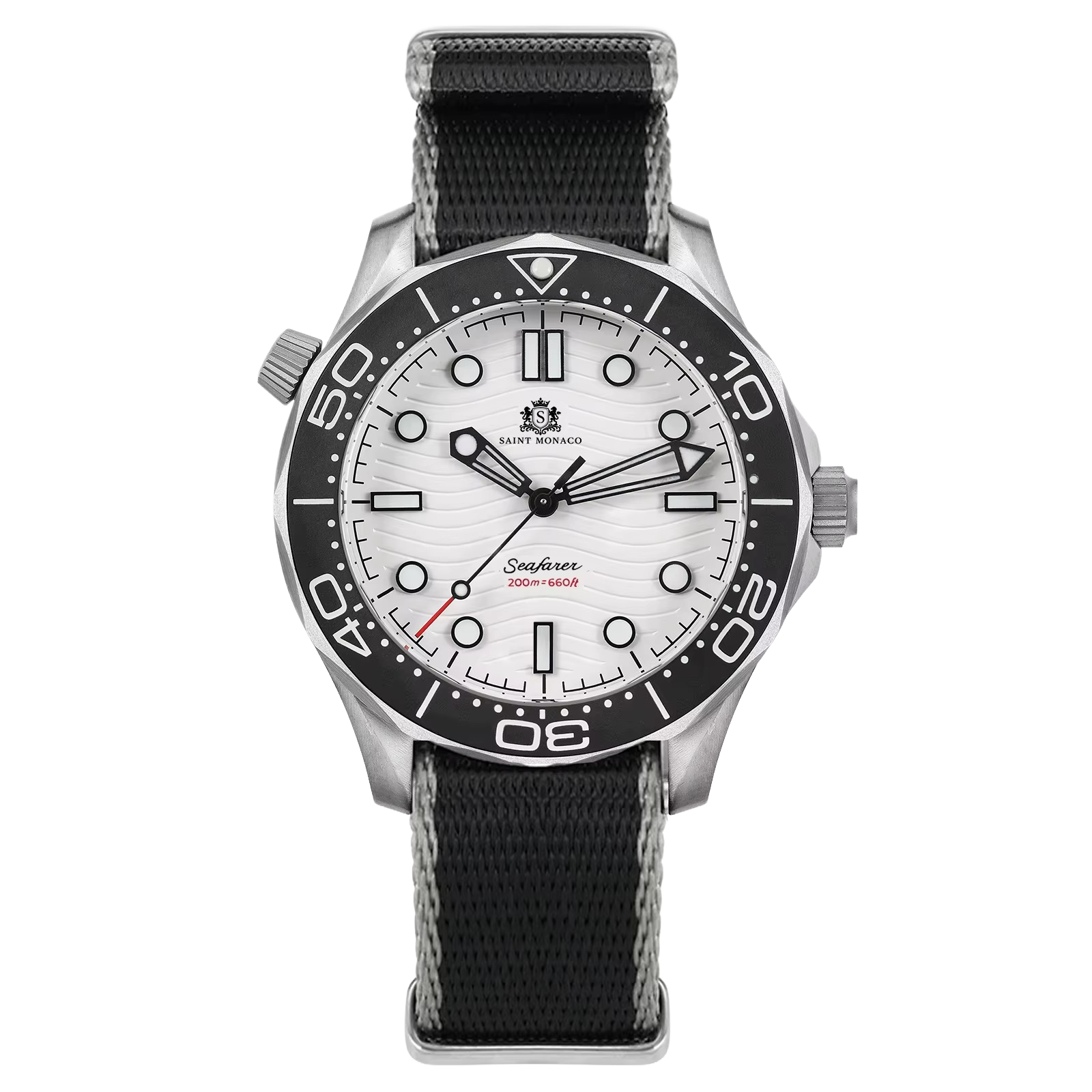 DIVER 007 — Nylon White Wave / NATO Strap